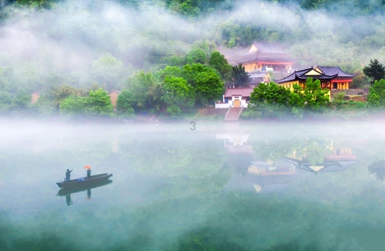 逃离地下古寺庙