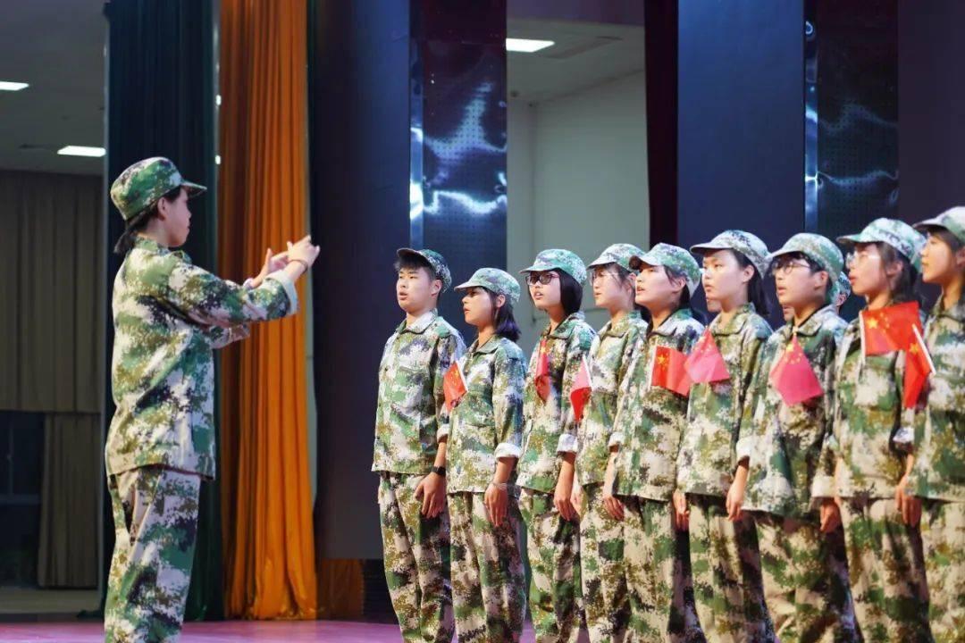 杨国忠和杨贵妃是什么关系？杨国忠早年是什么样的？游戏画面