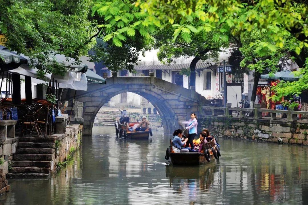 精灵的冒险之旅